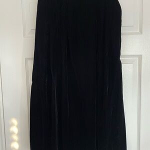 Vintage Elegant Black Velvet Skirt